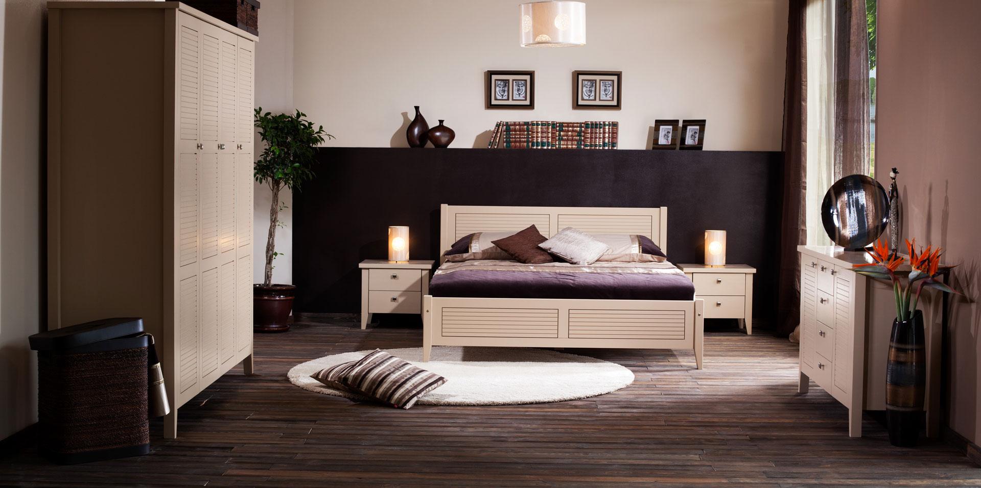 Meble drewniane w stylu włoskim do sypialni Torino